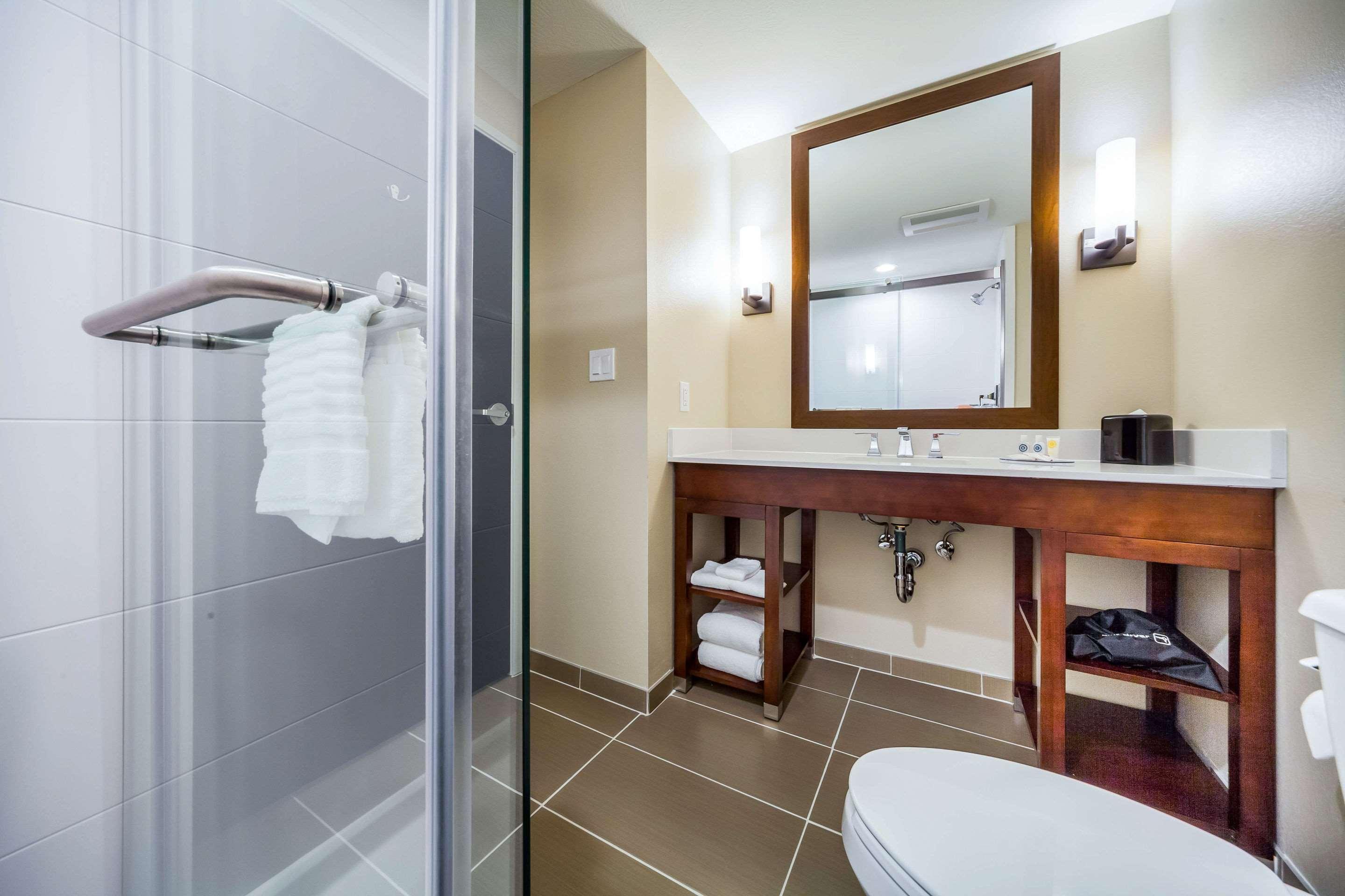 Comfort Inn & Suites North Platte I-80 Ngoại thất bức ảnh