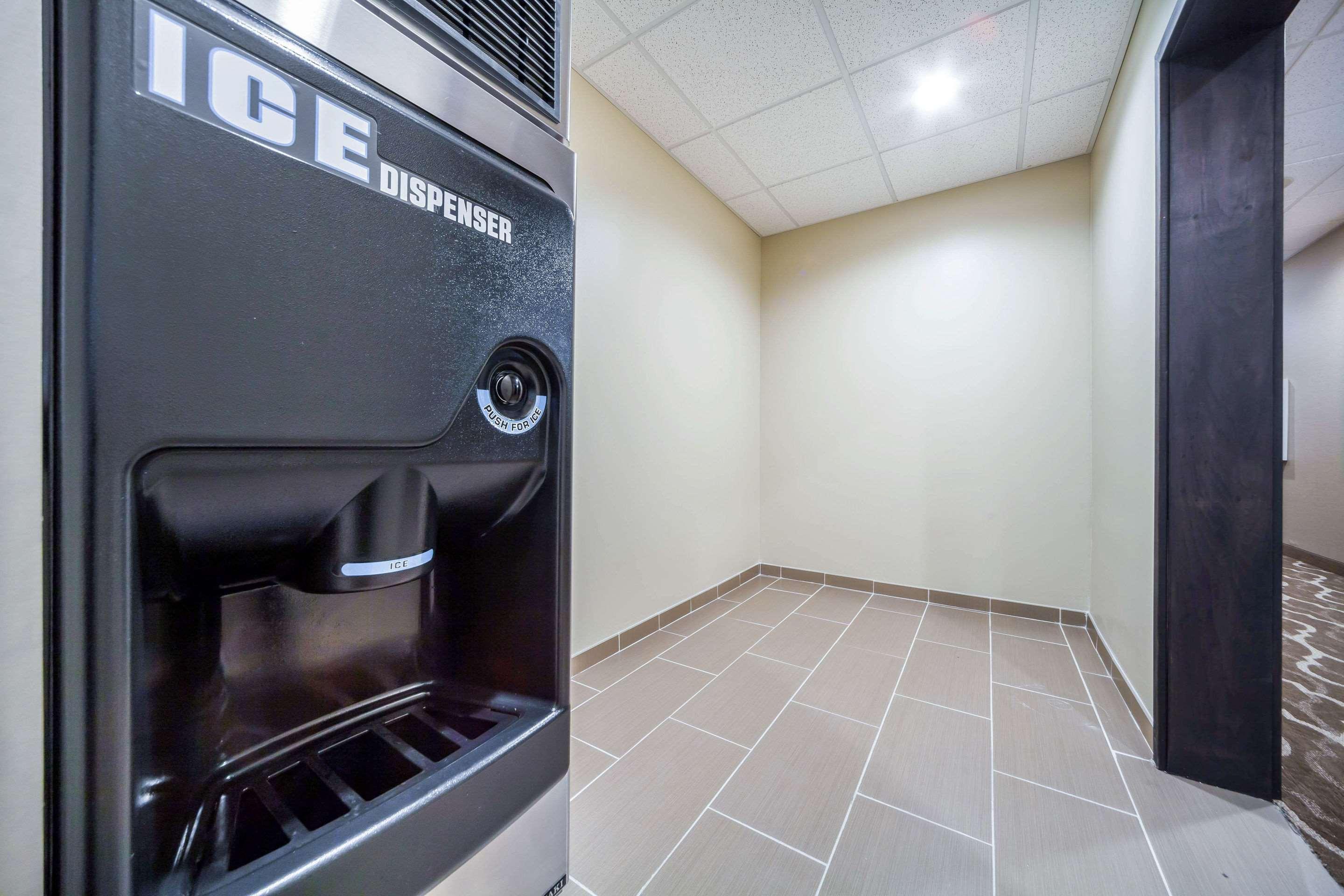 Comfort Inn & Suites North Platte I-80 Ngoại thất bức ảnh