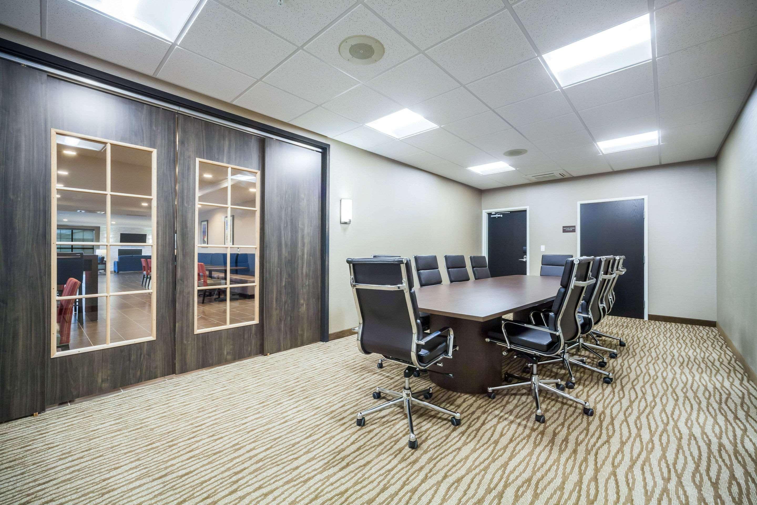Comfort Inn & Suites North Platte I-80 Ngoại thất bức ảnh